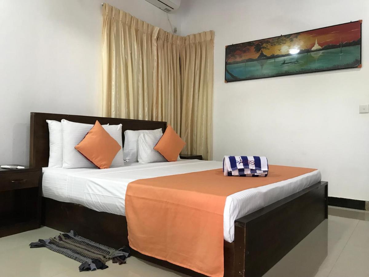 Paris Garden Resort Trincomalee Exterior photo